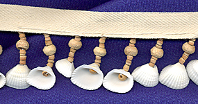 7534-Wood/Shell Fringe ( 1 yard 26 inches LEFT IN STOCK)