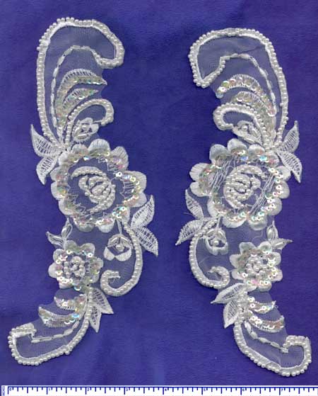 5019-Beaded Lace Pair 8 1/2 x 4 1/2