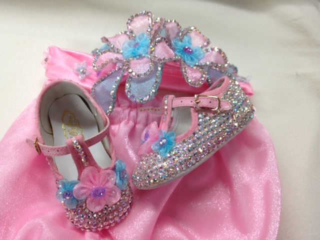 How To Decorate Shoes Glitz And Glamour