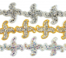 1031 Rhinestone Trim