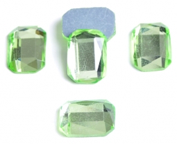 215 Glitzstone Peridot Green Octagon Cushion Back Rhinestones