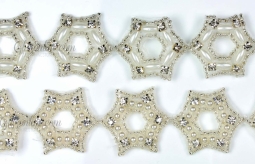 1042 Crystal Rhinestone & Pearl Beaded Trim 6 Yard Bolt
