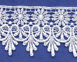 3122--2 3/4"  Lace Trimming In White or Black