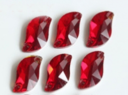 3254 Glitzstone Light Siam Red Sew On Leaf Rhinestones