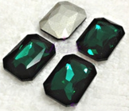 415 Glitzstone Green Zircon Pointed Back Rectangle Rhinestones