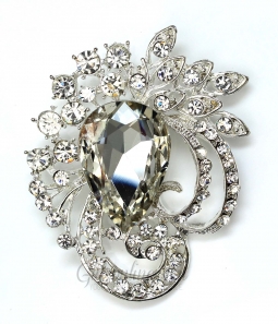 7262 Austrian Crystal Rhinestone Pin