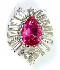 7300 Crystal Rhinestone/Rose Button or ornament