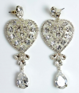 7446 Crystal Rhinestone Heart Earrings