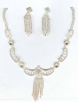 7522 Crystal Rhinestone Necklace & Earrings Set