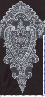 6015 Unbeaded Lace Off White Applique Trim