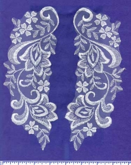 5003 Lace Applique Pair 9 1/4 x 3 1/4"